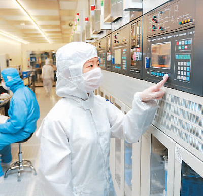 技术遭“卡脖”产品常背锅，国产手机打响“攻芯战”